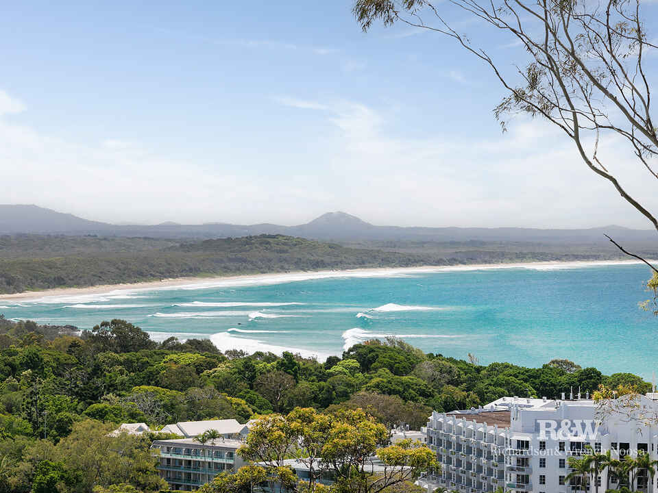  9/1 Picture Point Crescent Noosa Heads