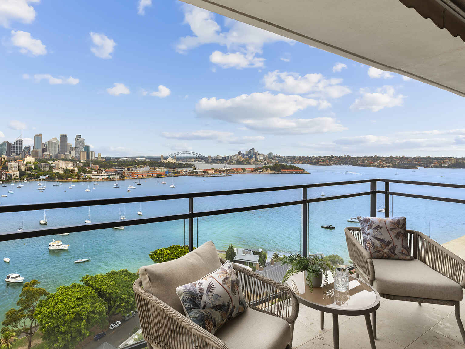 15b/23 Thornton Street Darling Point