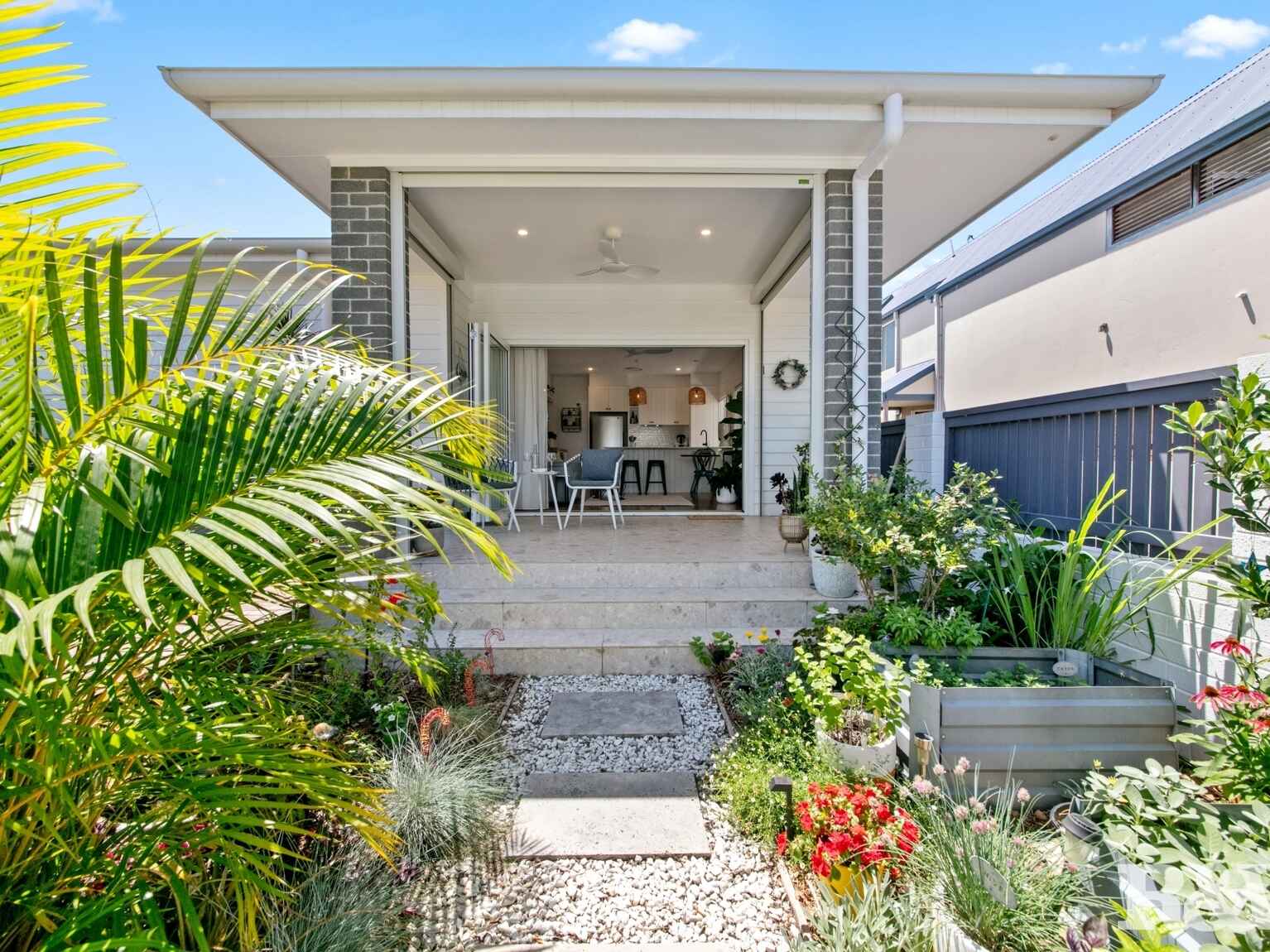 1/20 Telopea St Booker Bay