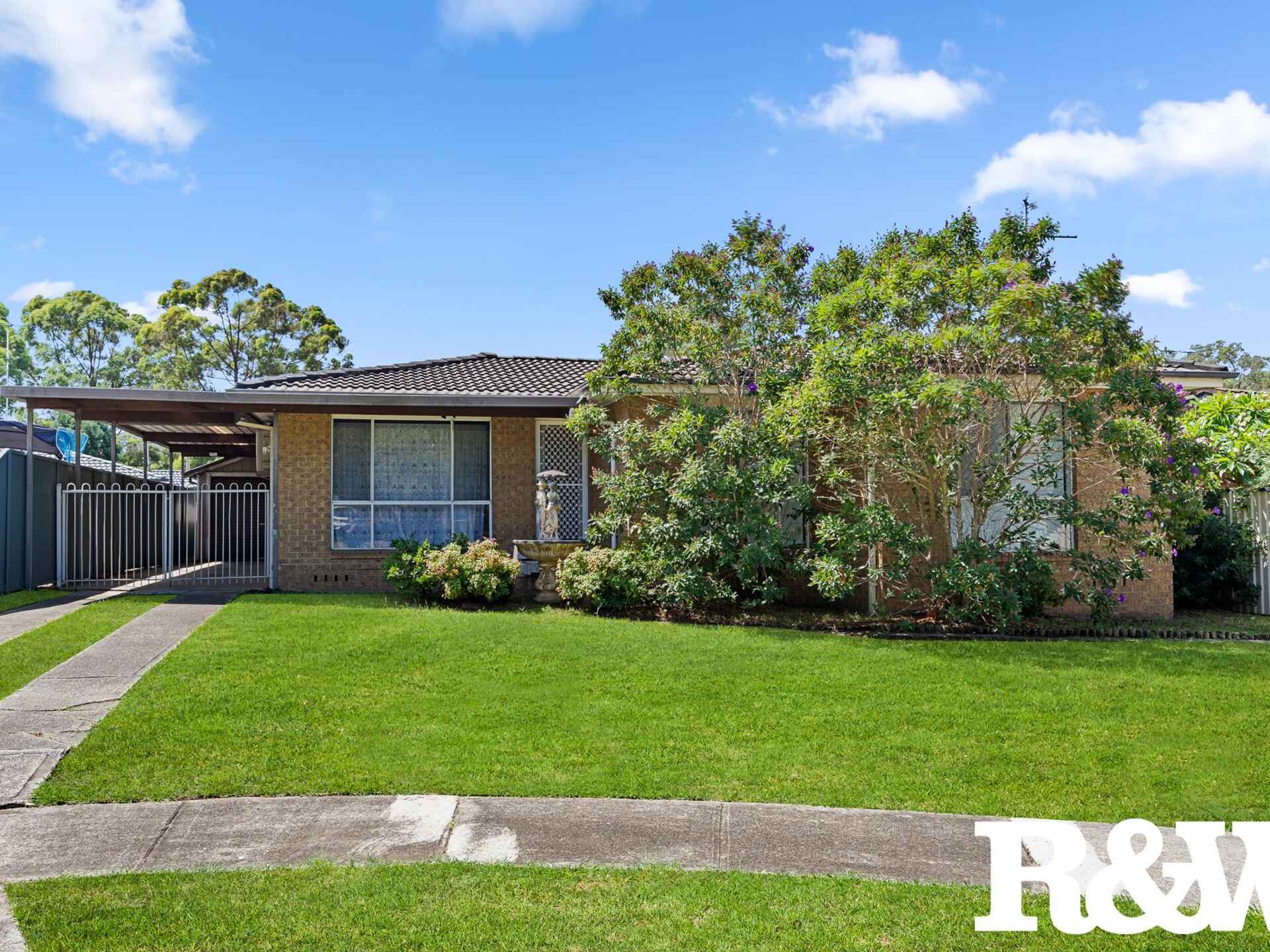 8 Olympic Place Doonside