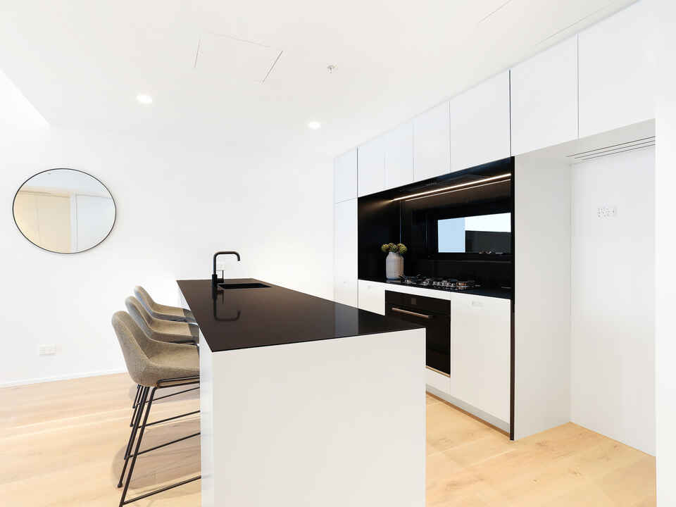 3 beds/32-42 Spring Street Bondi Junction